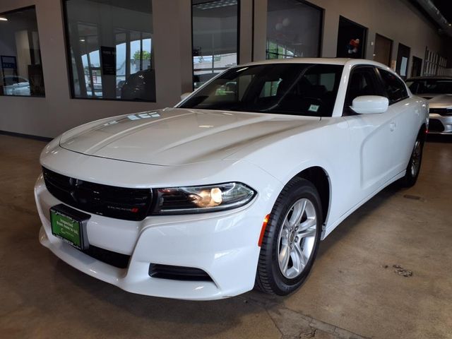 2022 Dodge Charger SXT photo 3