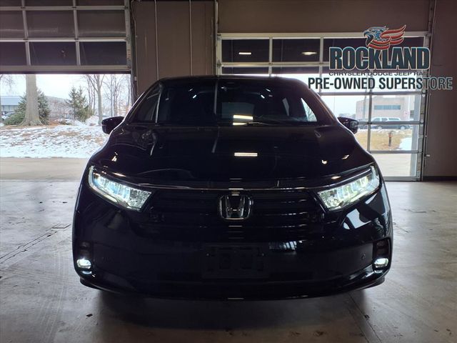 2023 Honda Odyssey Elite's photo