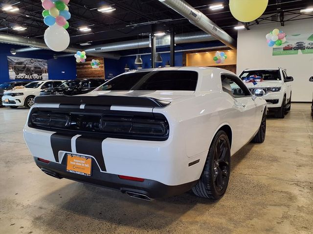 2023 Dodge Challenger R/T - Photo 9