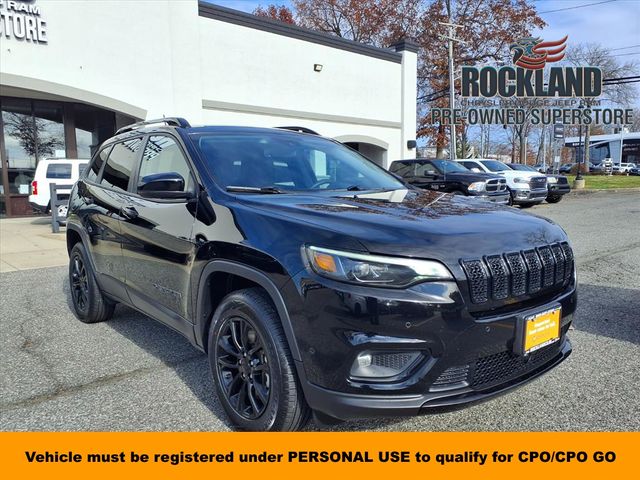 2023 Jeep Cherokee Altitude Lux's photo