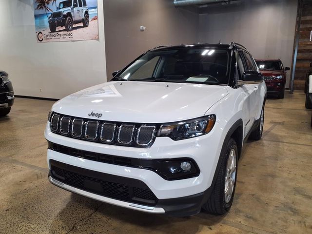 2022 Jeep Compass Limited photo 3