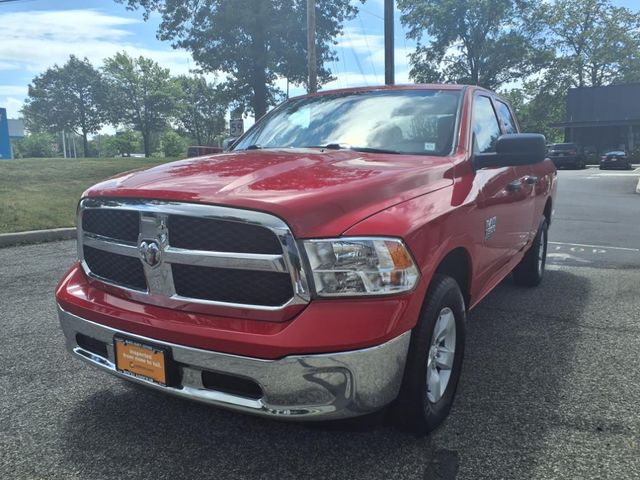 2024 Ram 1500 Classic SLT photo 3