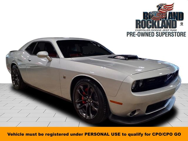 2022 Dodge Challenger R/T's photo