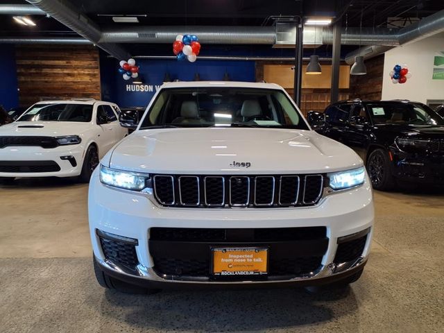 2021 Jeep Grand Cherokee Limited photo 2