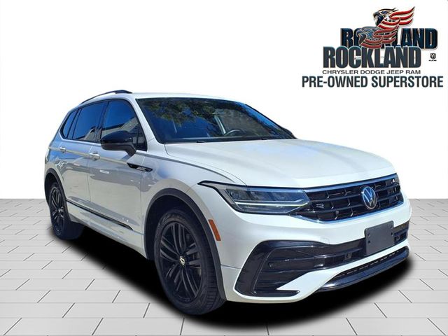 2022 Volkswagen Tiguan SE R-LINE BLACK