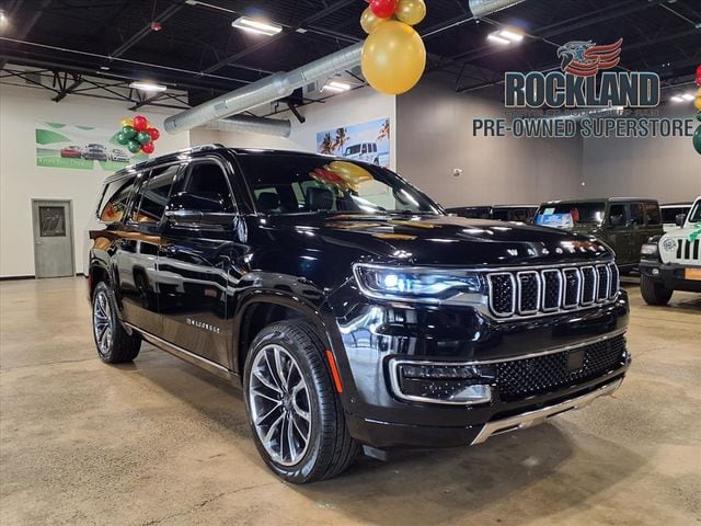 2024 Jeep Wagoneer L Series III's photo