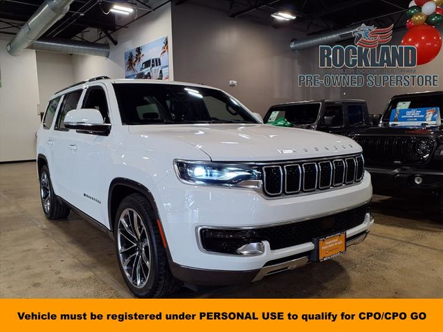 2022 Jeep Wagoneer Series III's photo