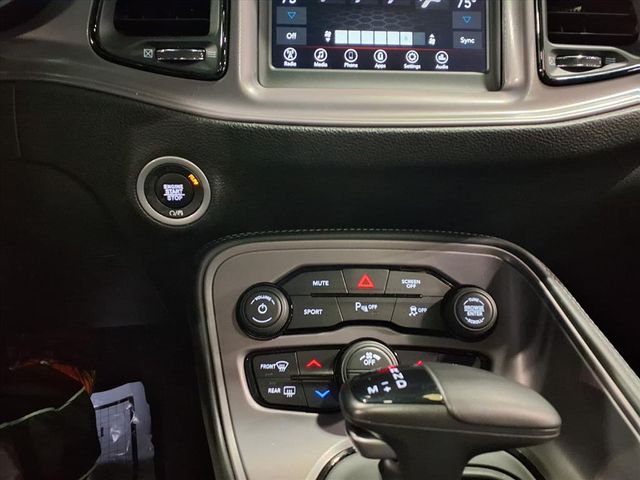 2023 Dodge Challenger R/T - Photo 25