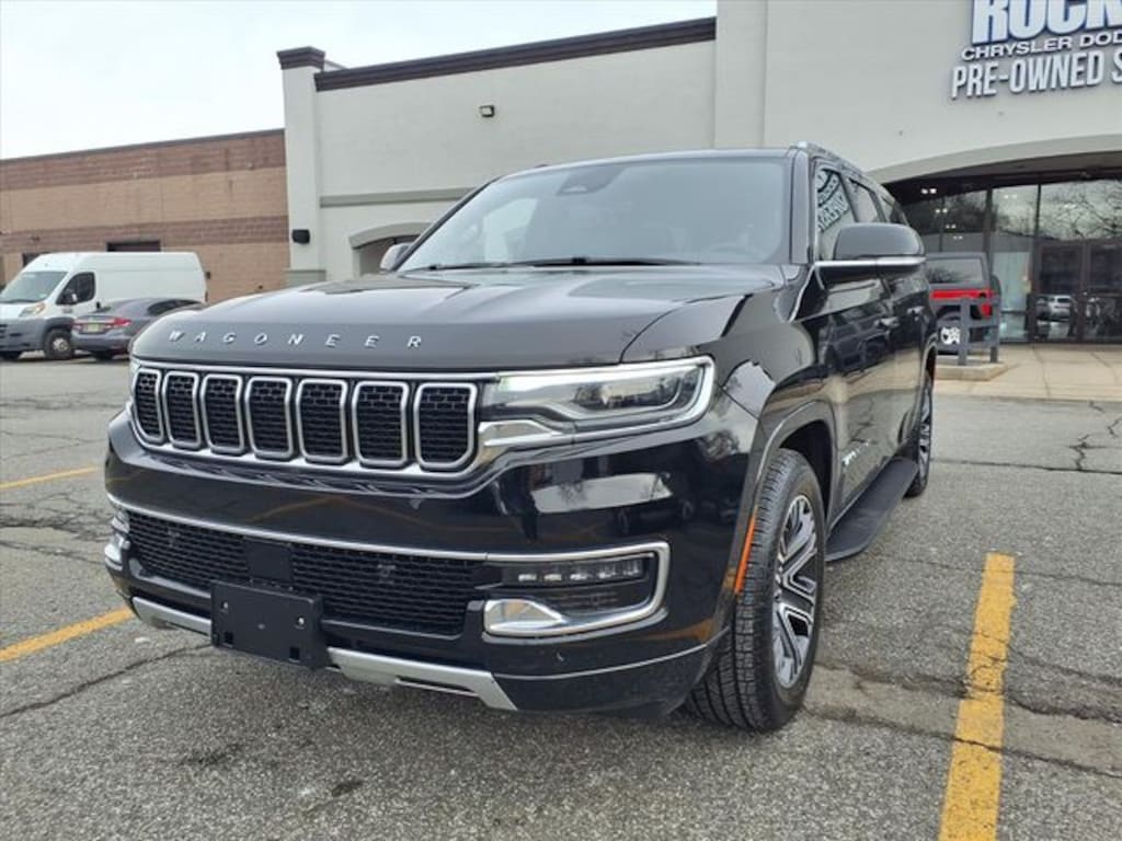 Used 2024 Jeep Wagoneer L Series II SUV