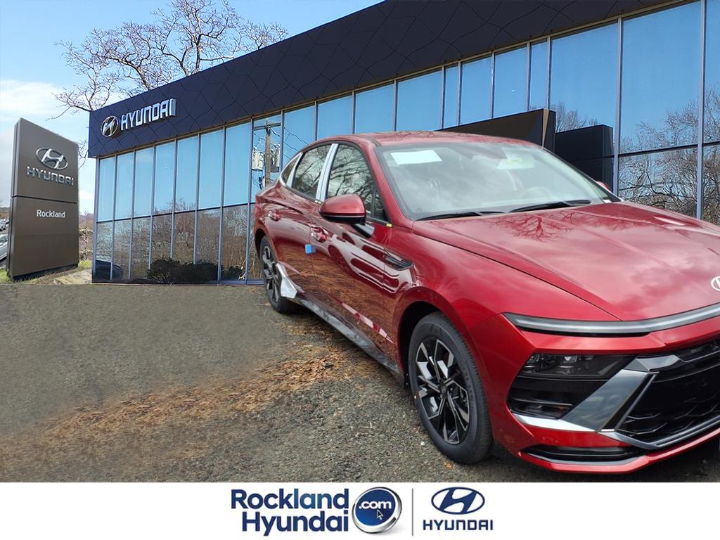 2025 Hyundai Sonata SEL's photo