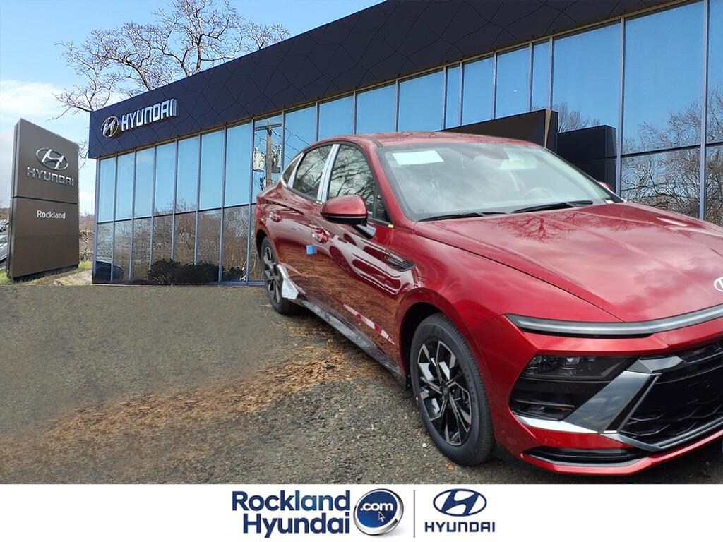 New 2025 Hyundai Sonata SEL Sedan