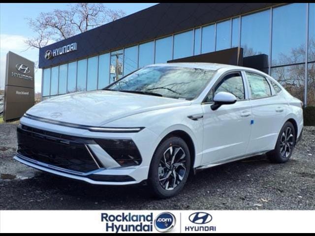 2025 Hyundai Sonata SEL's photo