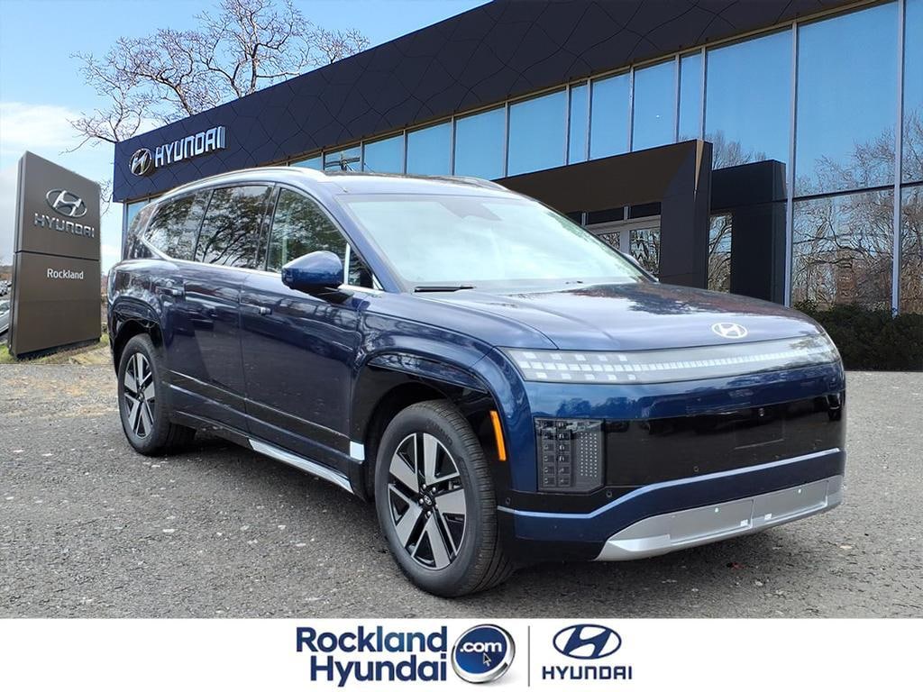 New 2026 Hyundai IONIQ 9 SEL SUV