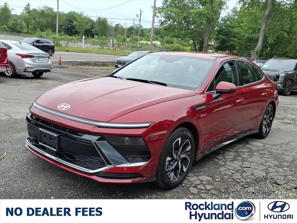 2025 Hyundai Sonata SEL - Photo 4