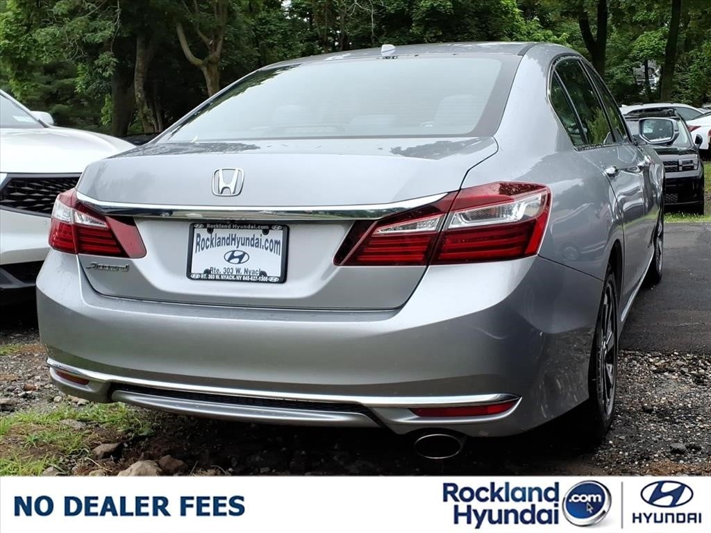 2017 Honda Accord EX - Photo 7