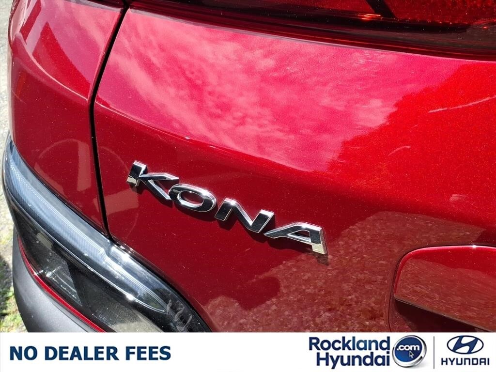 2023 Hyundai Kona SEL - Photo 18