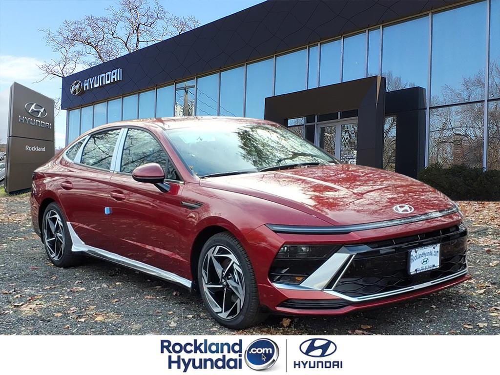 2026 Hyundai Sonata SEL's photo