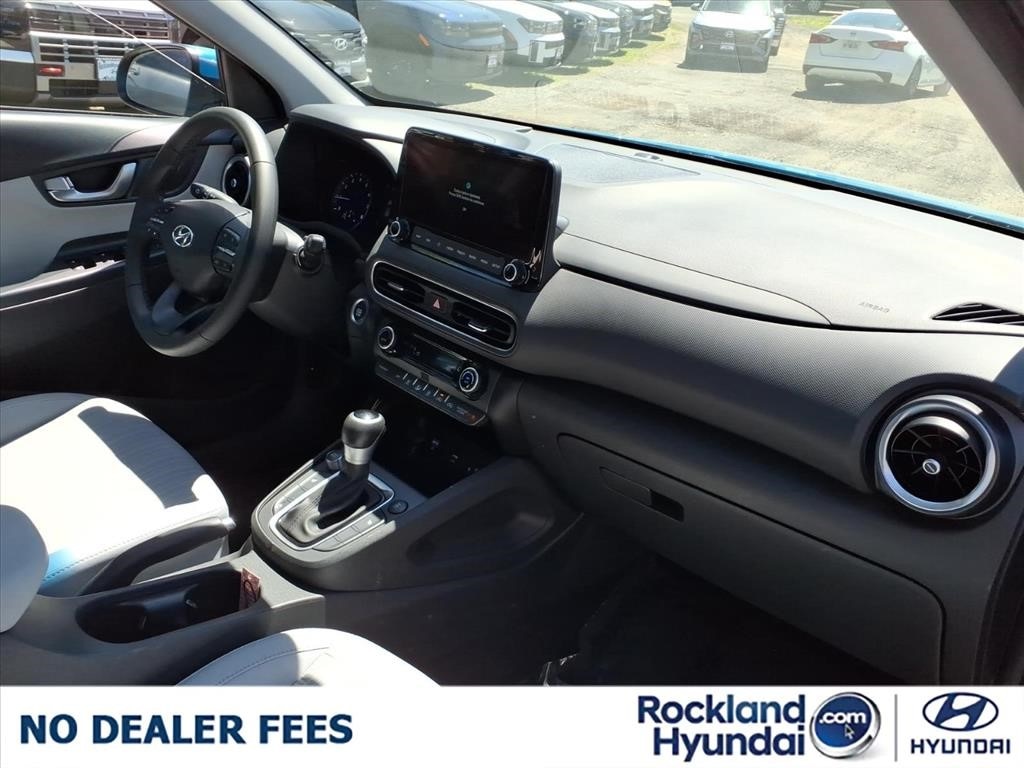 2023 Hyundai Kona SEL - Photo 20