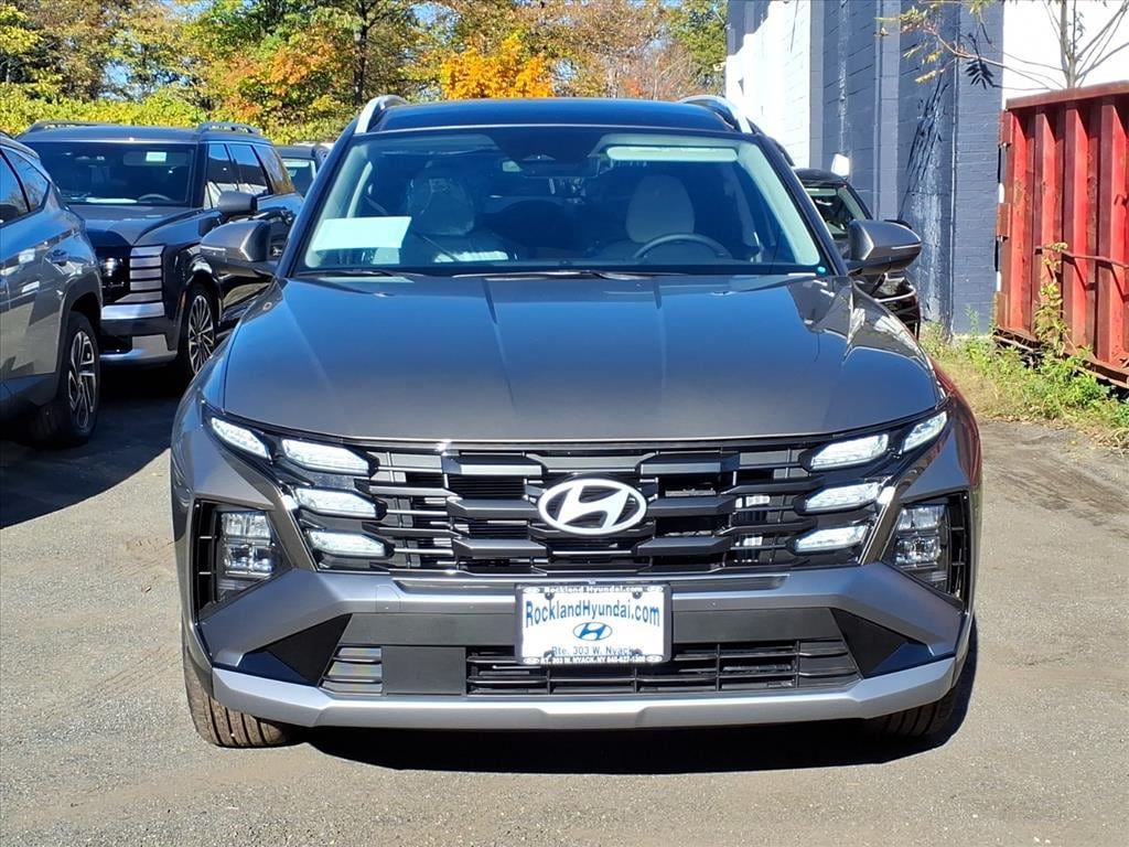 New 2025 Hyundai Tucson Hybrid SEL Convenience SUV