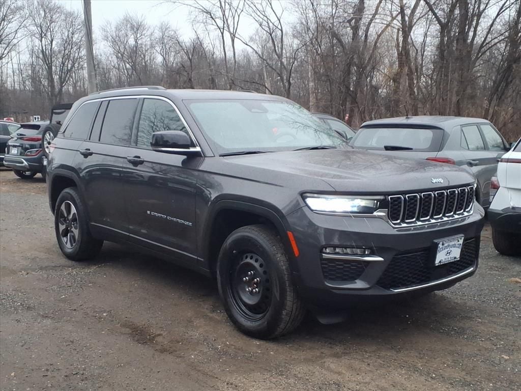2023 Jeep Grand Cherokee 4xe's photo