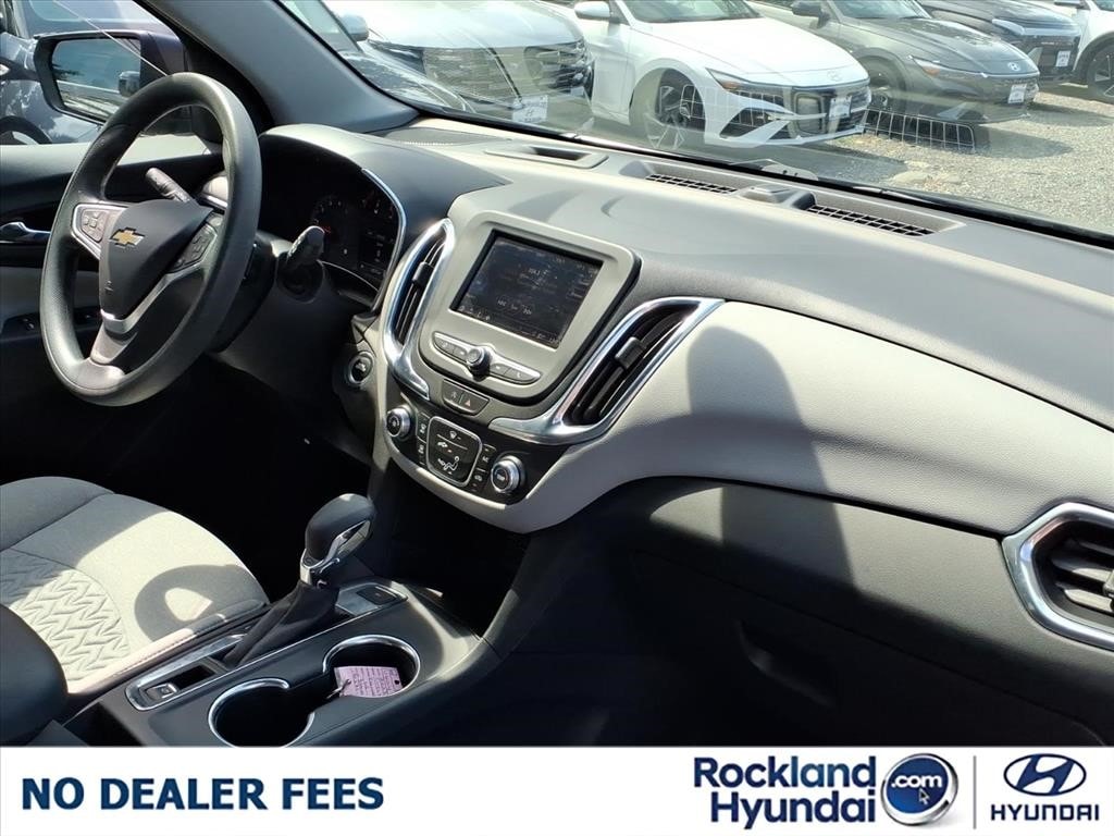 2023 Chevrolet Equinox LS - Photo 22