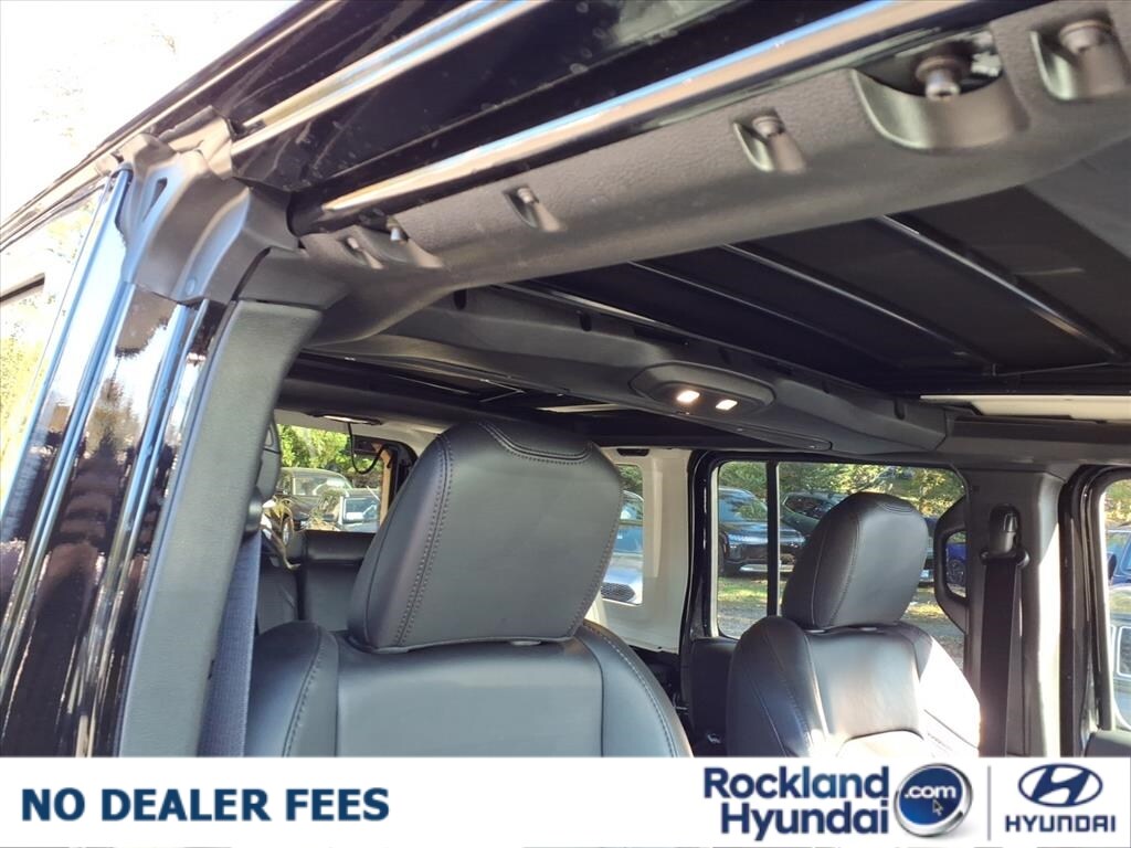 2024 Jeep Wrangler 4xe High Altitude 4XE - Photo 19