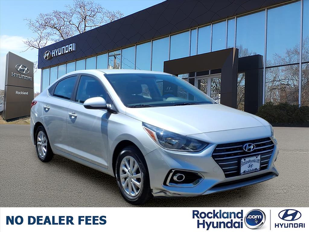 2019 Hyundai Accent SEL 4-Door 6-Speed Automatic's photo