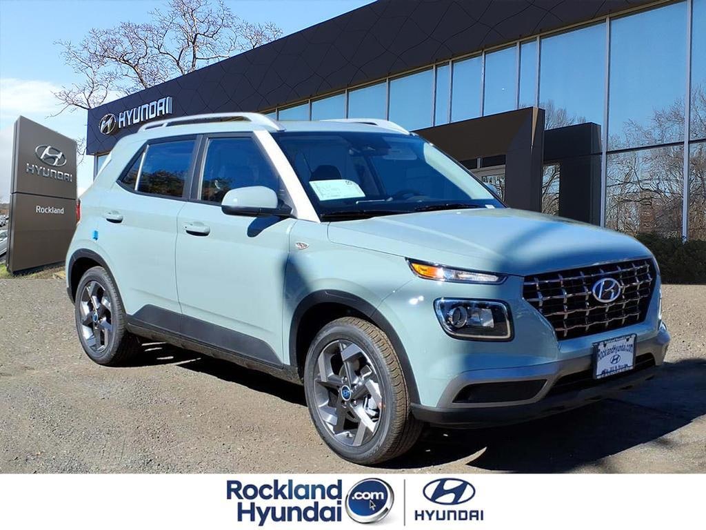 New 2026 Hyundai Venue SEL SUV