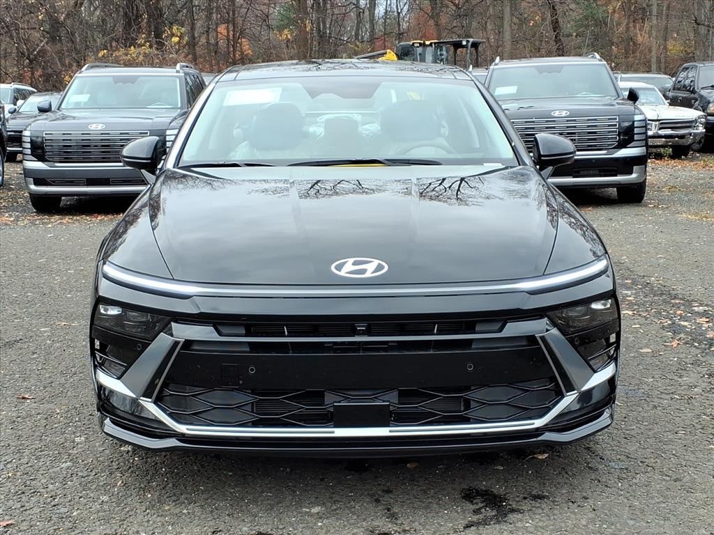 New 2026 Hyundai Sonata Hybrid Limited Sedan