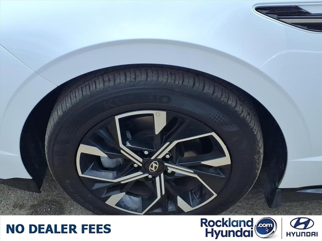 2025 Hyundai Sonata SEL - Photo 9