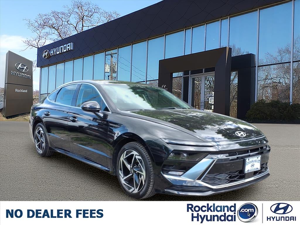 Used 2025 Hyundai Sonata SEL Convenience Sedan
