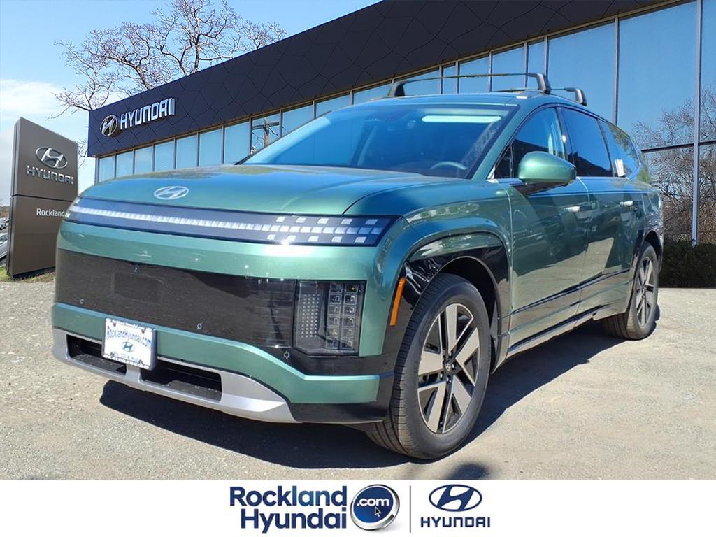 2026 Hyundai IONIQ 9 SEL's photo