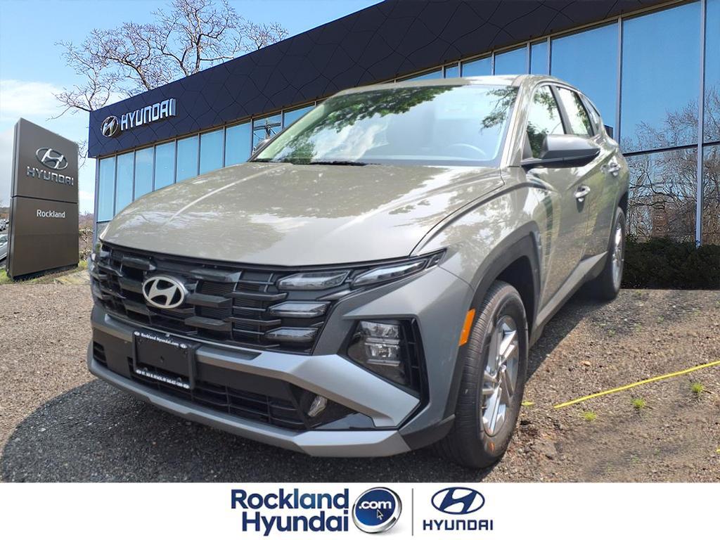 Certified 2025 Hyundai Tucson SE AWD SUV