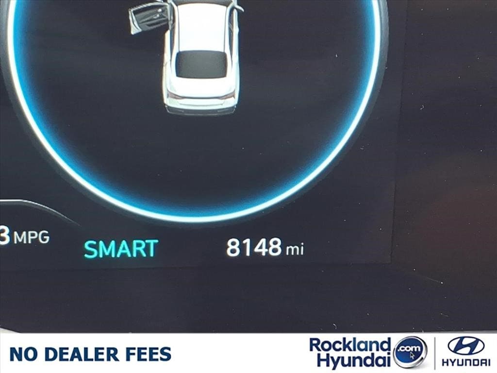 2025 Hyundai Elantra SEL - Photo 12