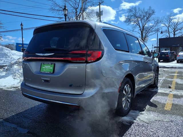 2021 Chrysler Pacifica Hybrid Touring L - Photo 7