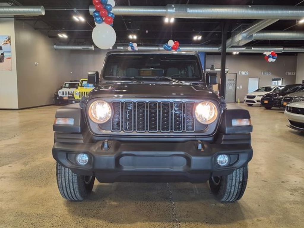 Used 2025 Jeep Wrangler Sport SUV