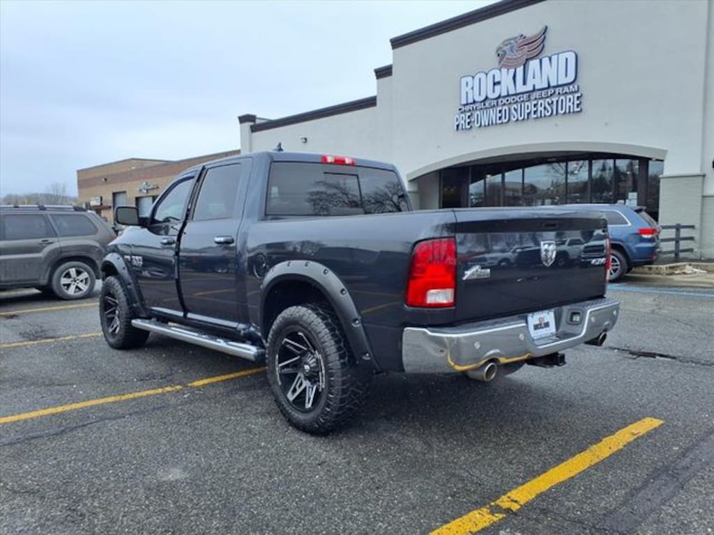 Used 2017 Ram 1500 SLT Truck Crew Cab