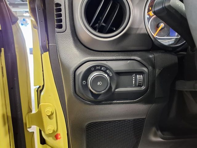 2023 Jeep Wrangler 4-Door Sport S - Photo 17