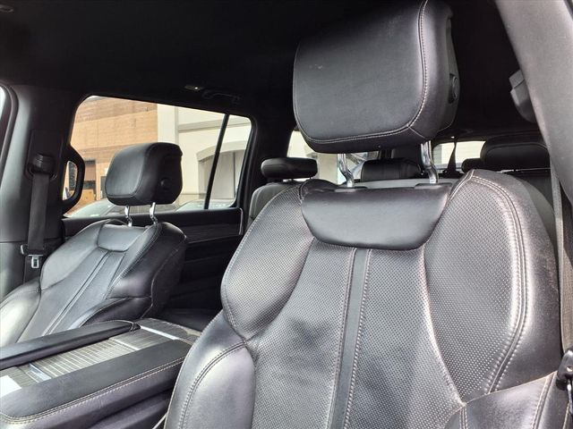 2022 Jeep Wagoneer Series II - Photo 16