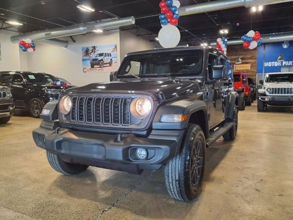 Used 2025 Jeep Wrangler Sport SUV