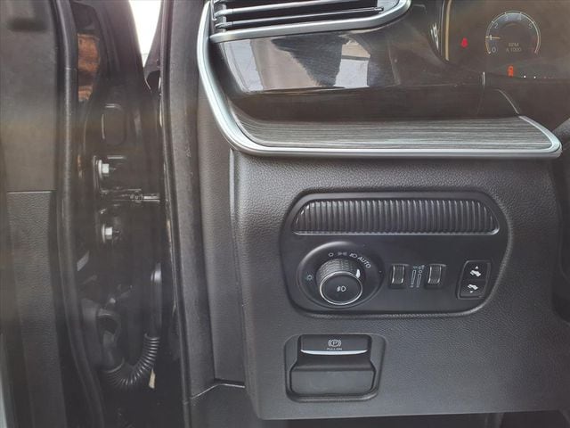 2022 Jeep Wagoneer Series II - Photo 17