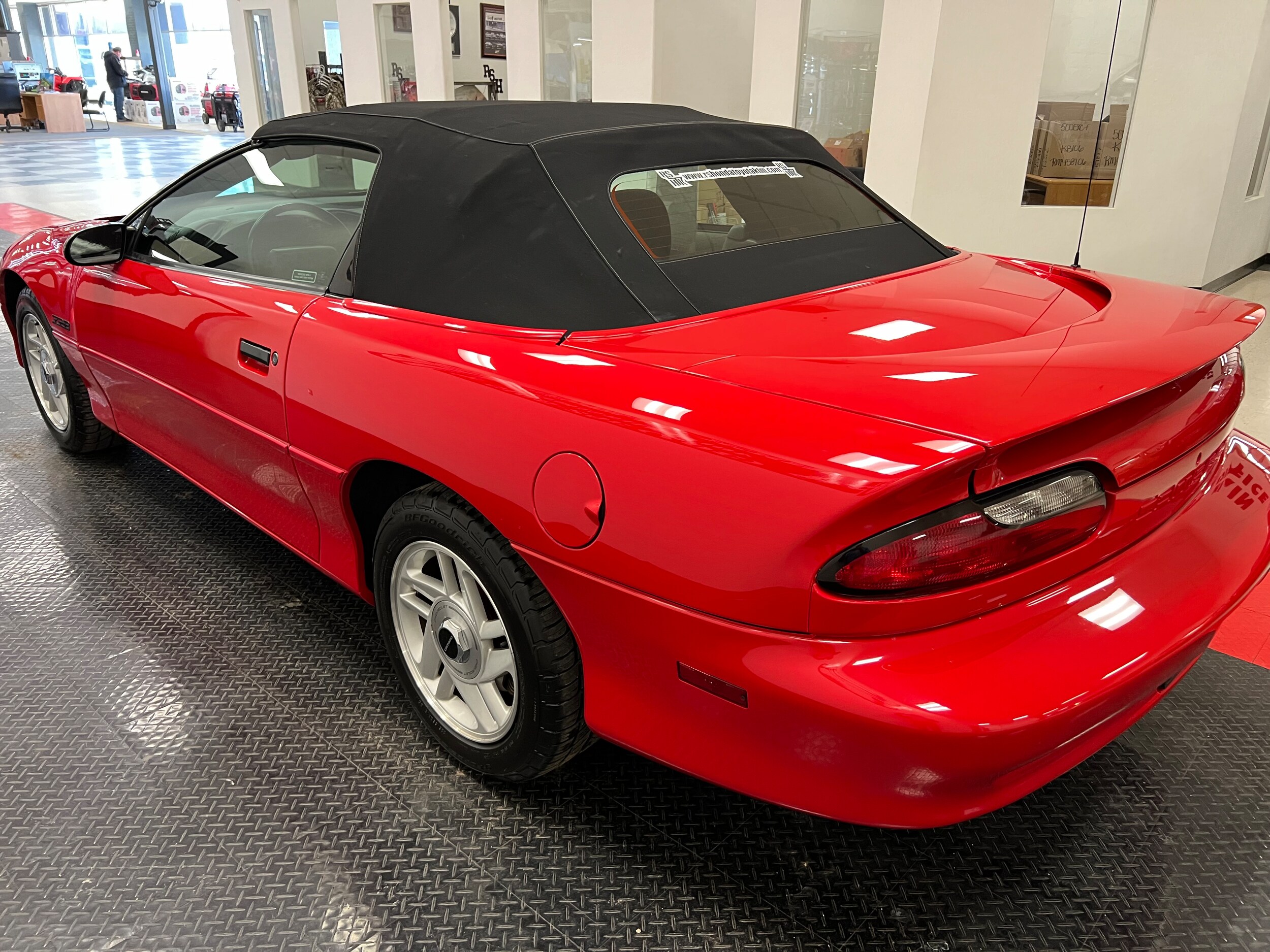 1994 Chevrolet Camaro Sport Coupe photo 4