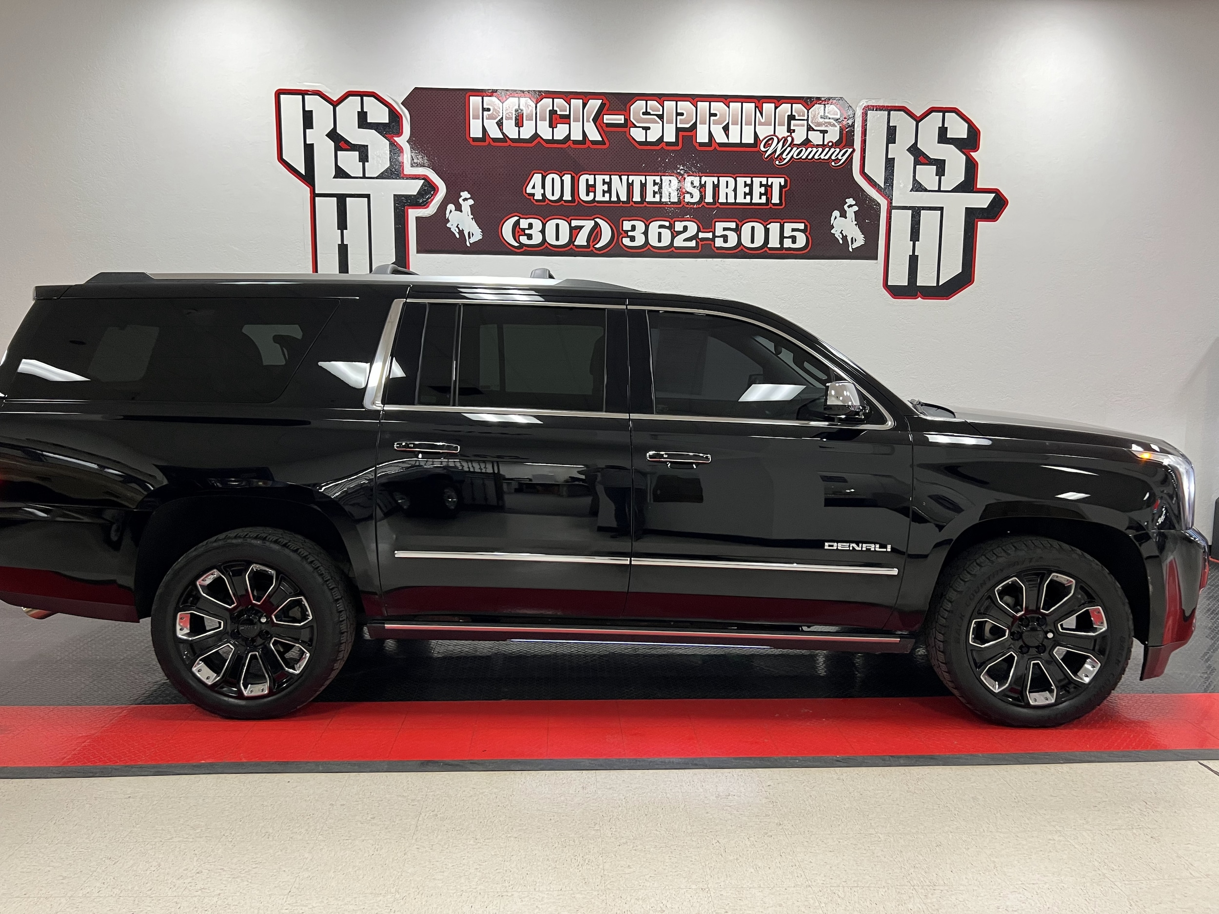 2018 GMC Yukon XL Denali