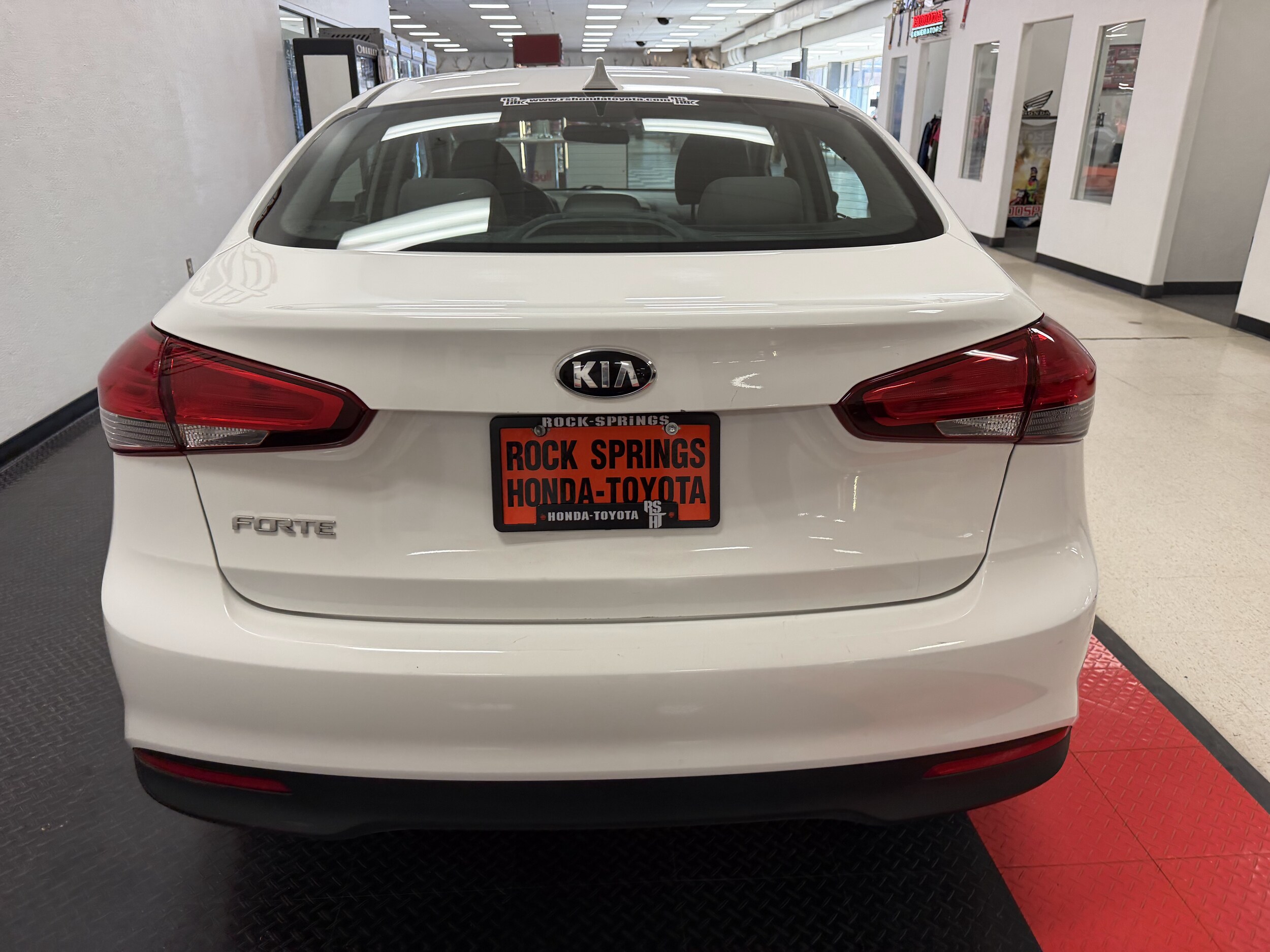 Used 2017 Kia Forte LX with VIN 3KPFK4A73HE049669 for sale in Rock Springs, WY