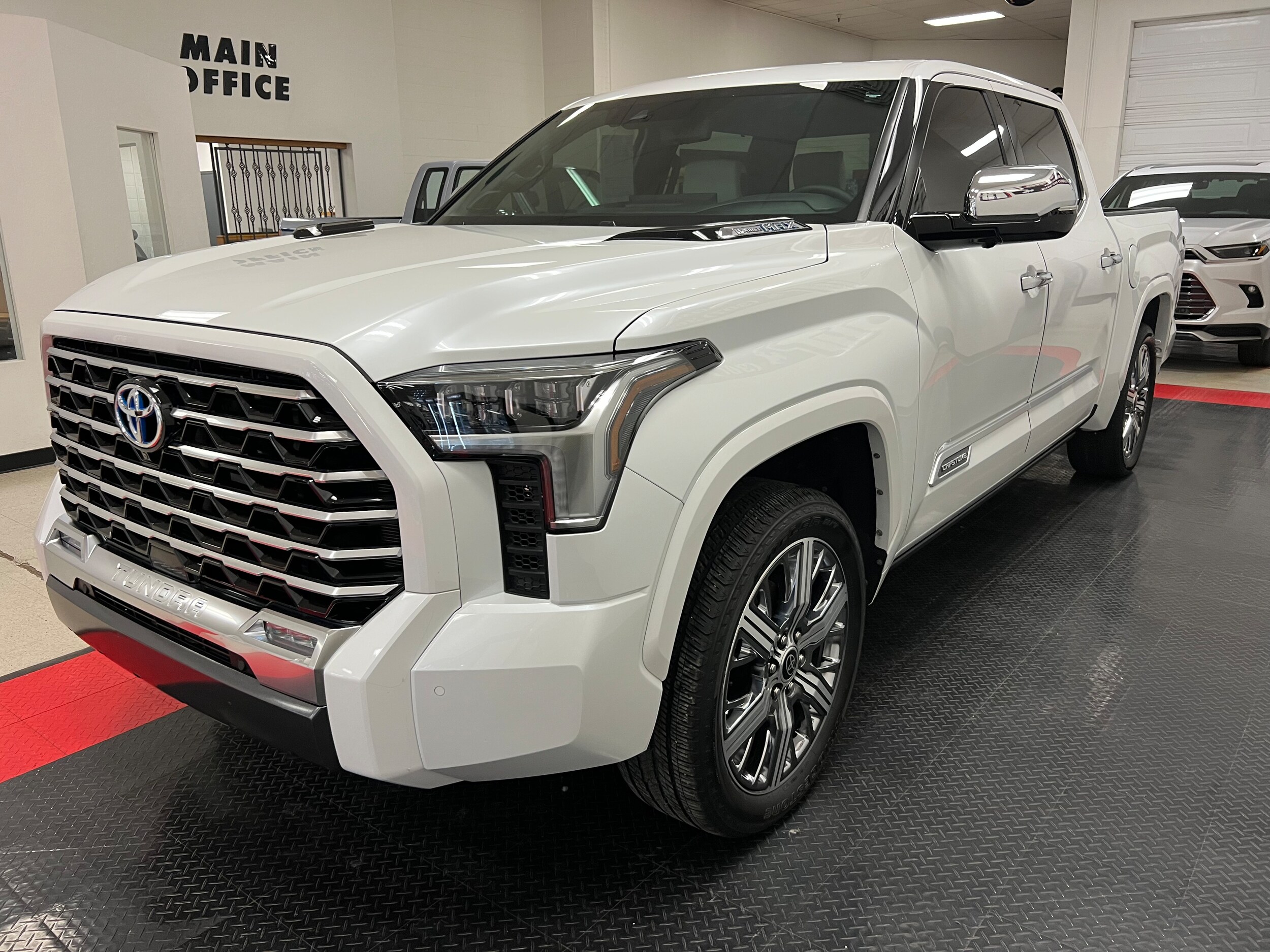 2023 Toyota Tundra CapStone photo 3