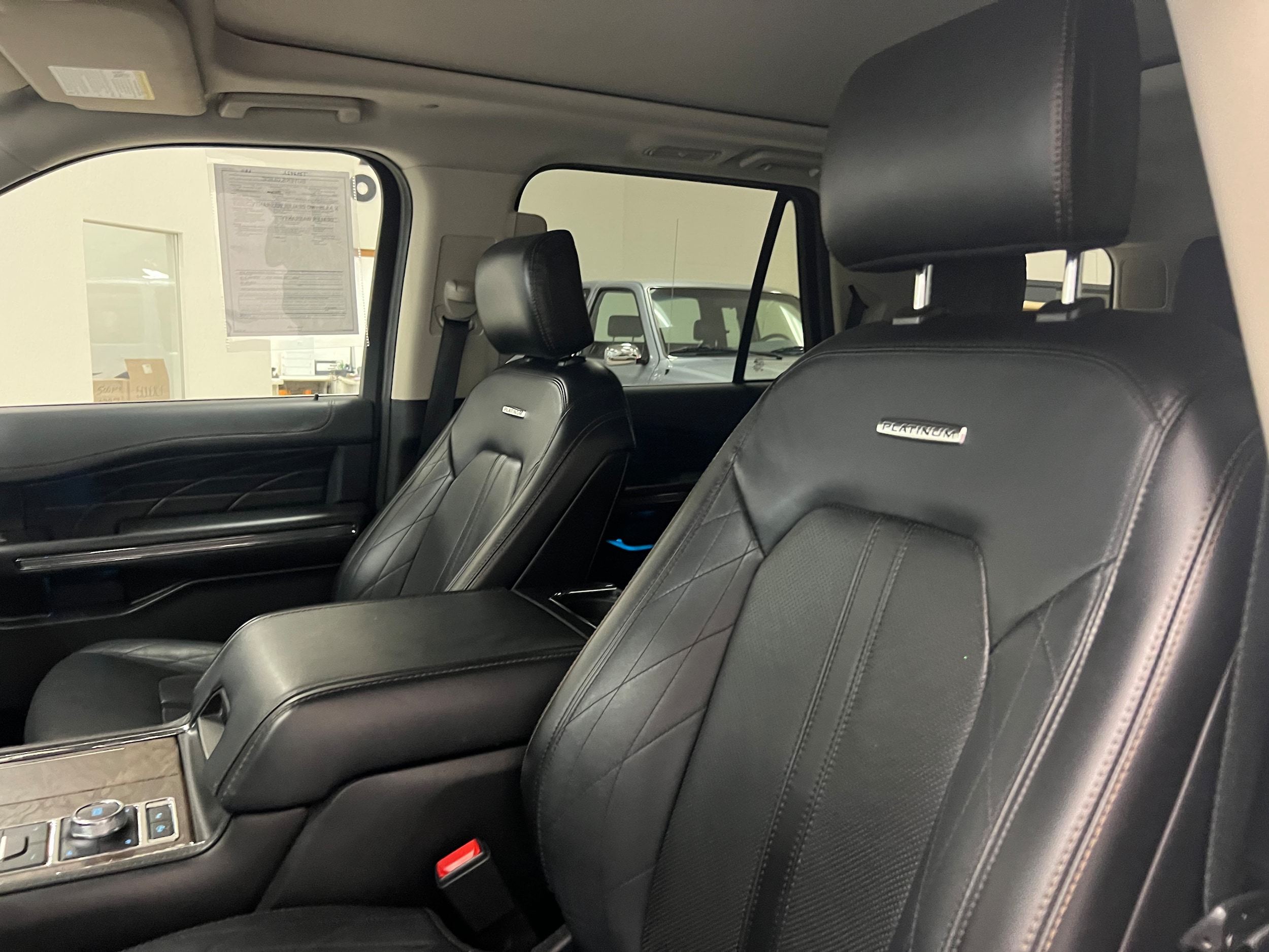 2020 Ford Expedition Platinum - Photo 21