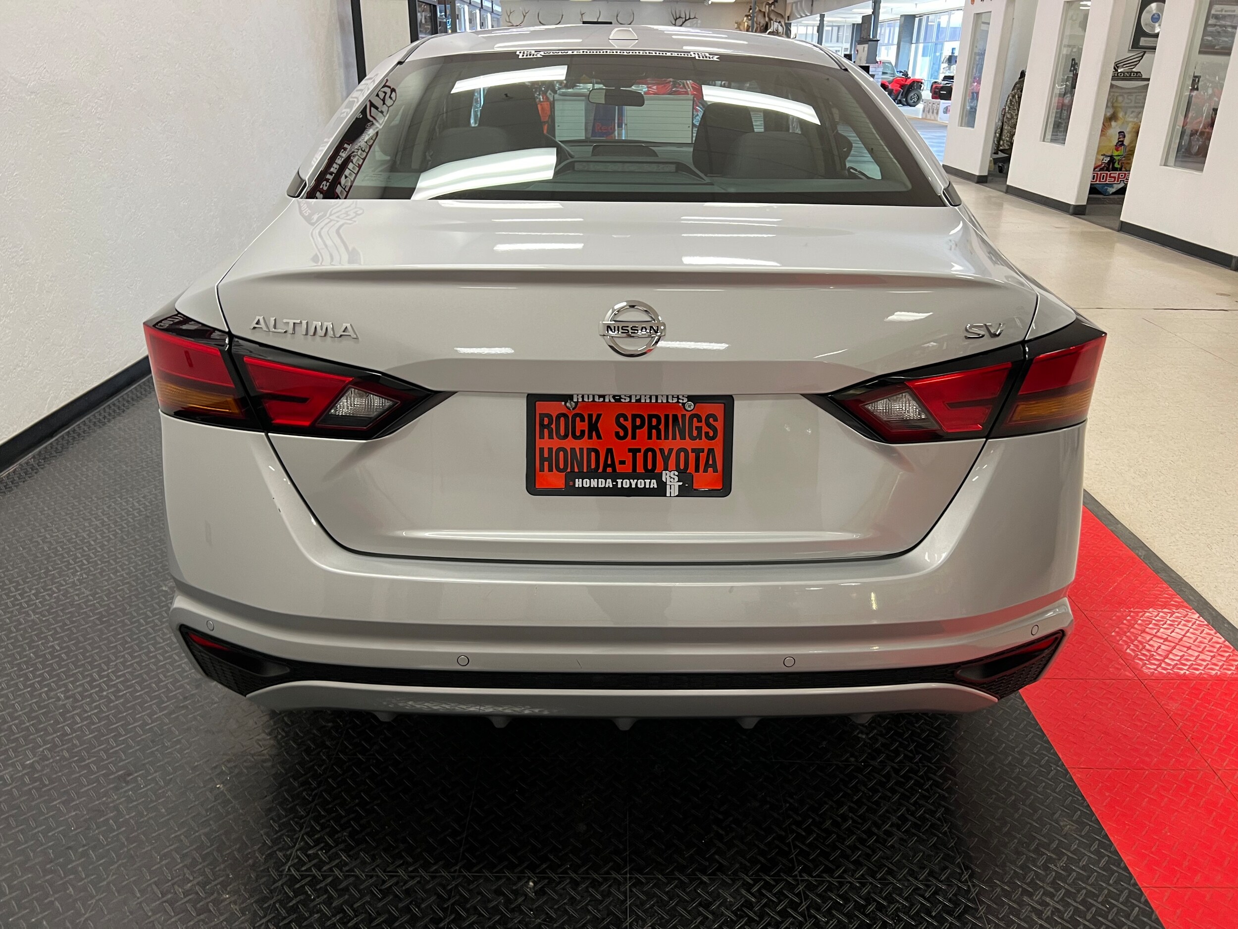 2022 Nissan Altima 2.5 SV photo 2