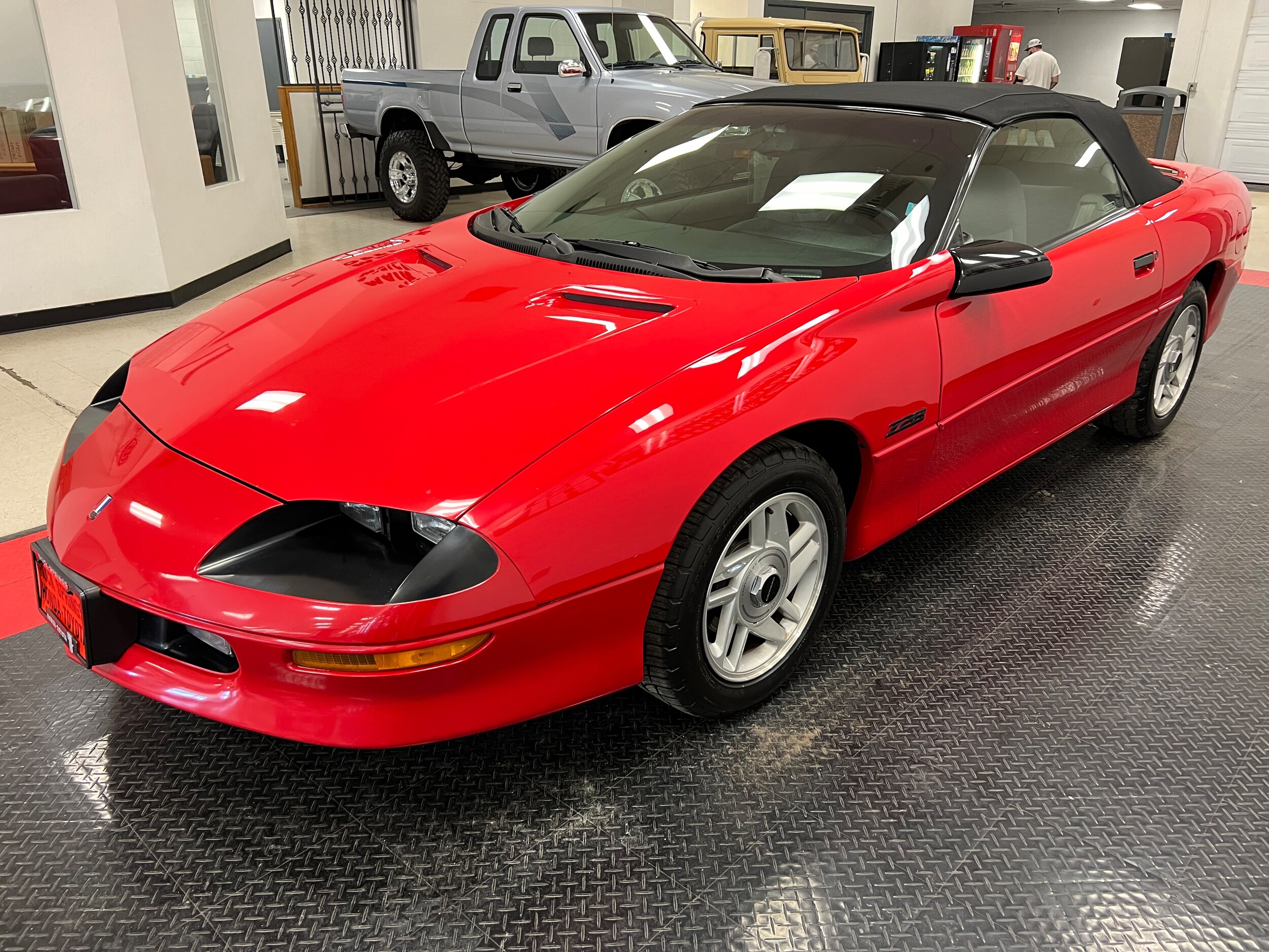 1994 Chevrolet Camaro Sport Coupe photo 3