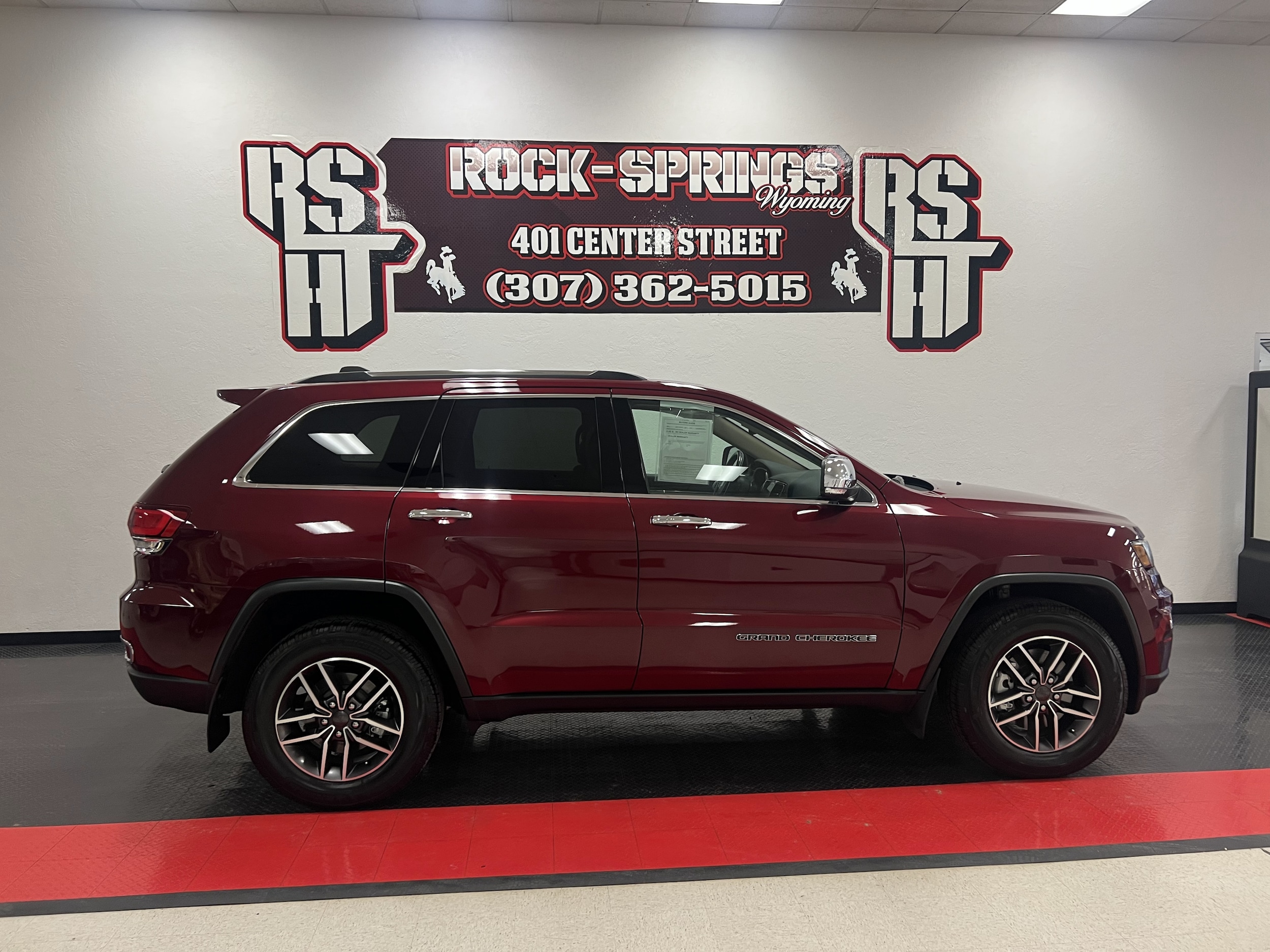 2021 Jeep Grand Cherokee Limited's photo