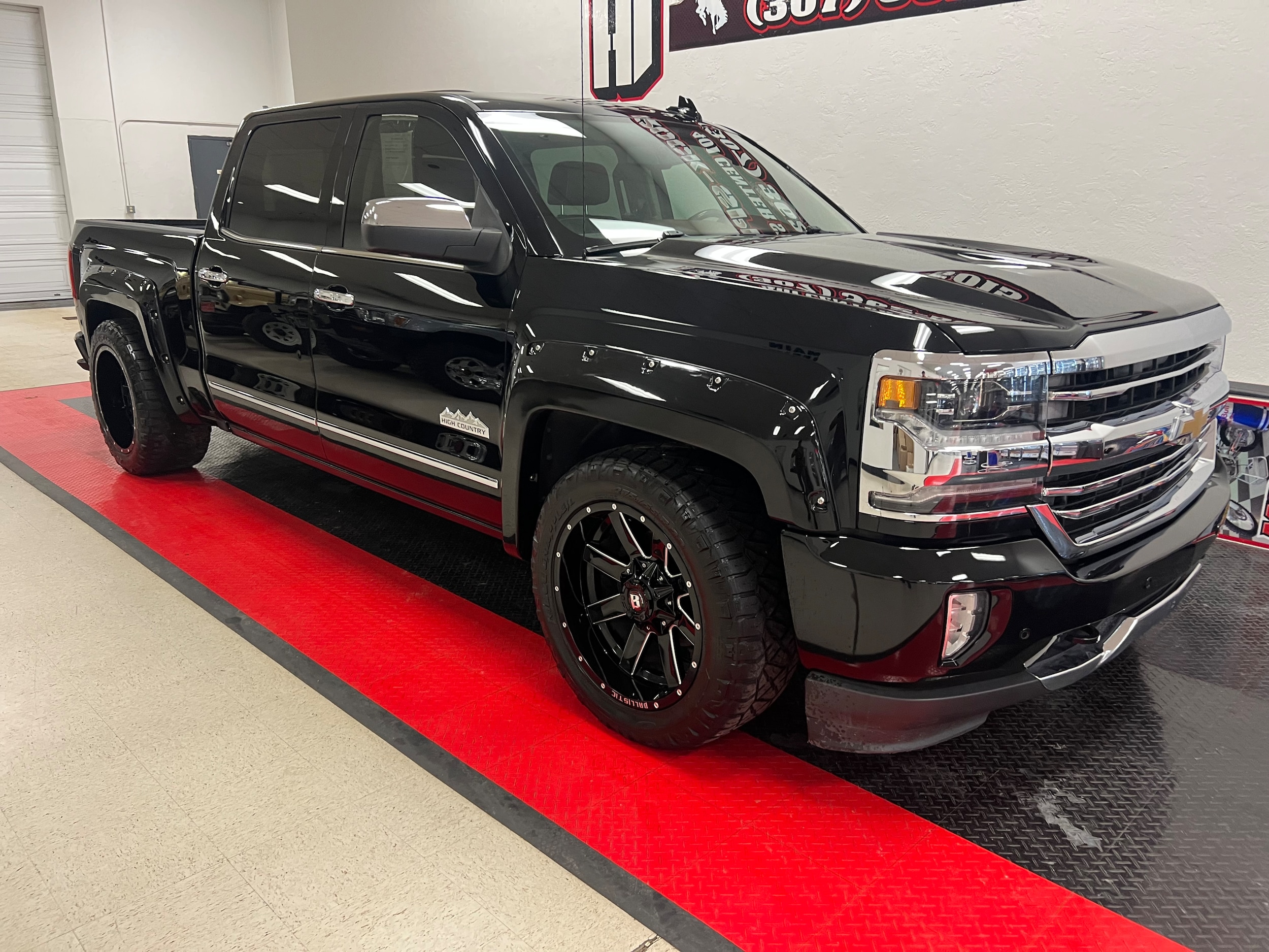 Used 2016 Chevrolet Silverado 1500 High Country with VIN 3GCUKTEC6GG220622 for sale in Rock Springs, WY